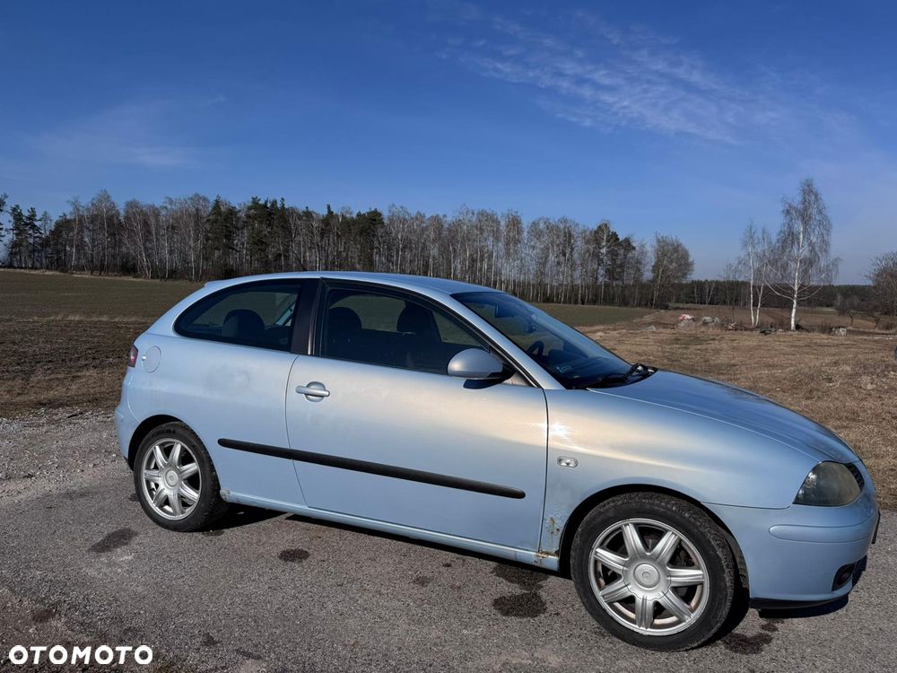 Seat Ibiza 1.4 16V Reference - 5