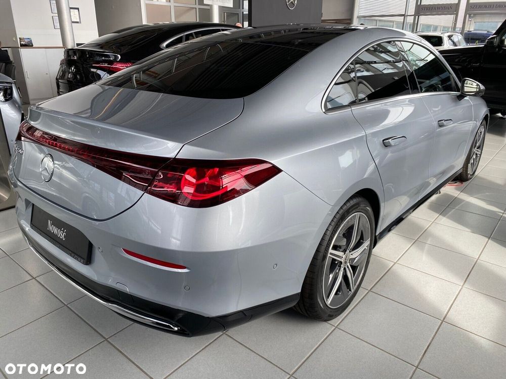 Mercedes-Benz CLA - 4