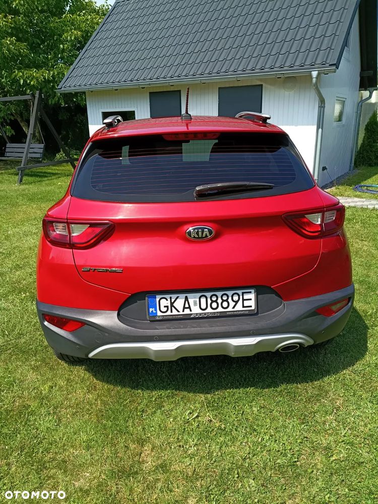 Kia Stonic 1.4 L - 6
