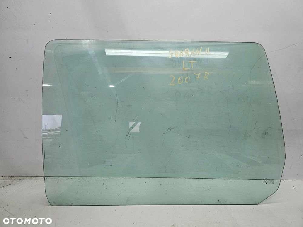 SZYBA DRZWI LEWY TYŁ VW SHARAN II 2007 ROK 7M0845205A - 1