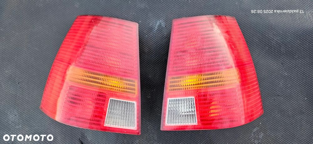 Lampa lewa prawa tył tylna VW Golf 4 IV 1999 rok Europa hatchback - 1