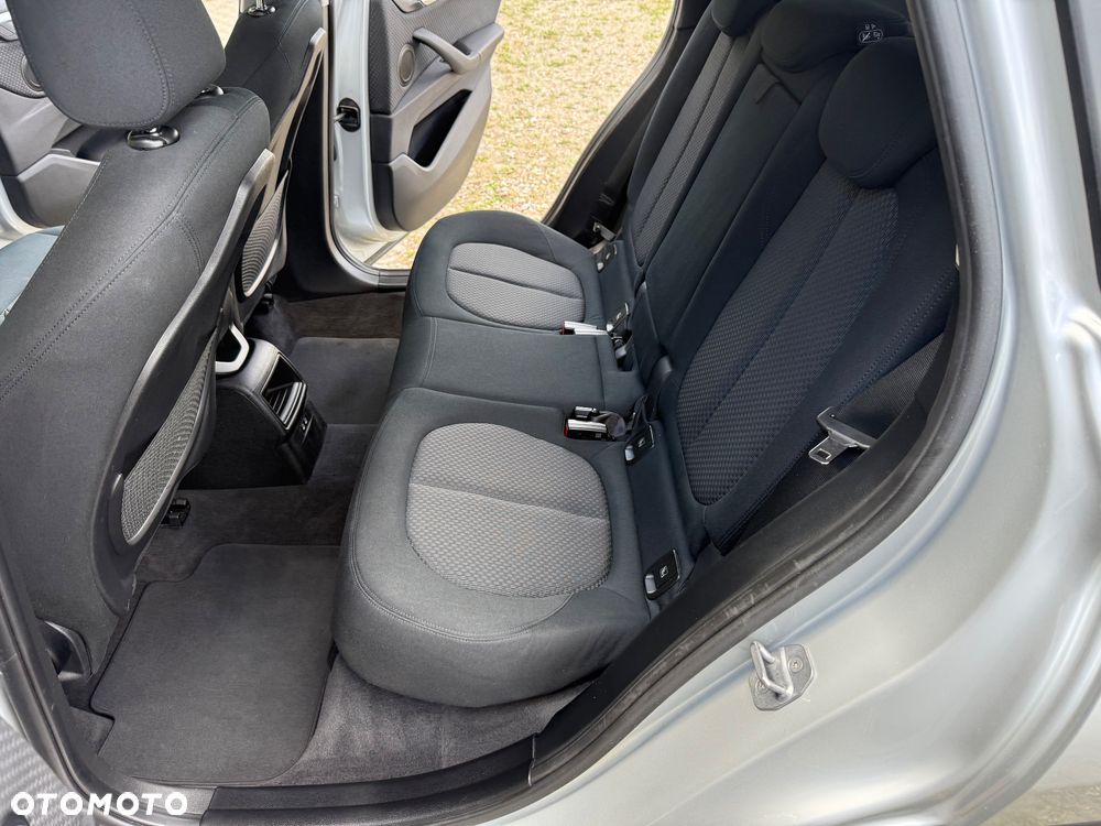 BMW X1 - 11