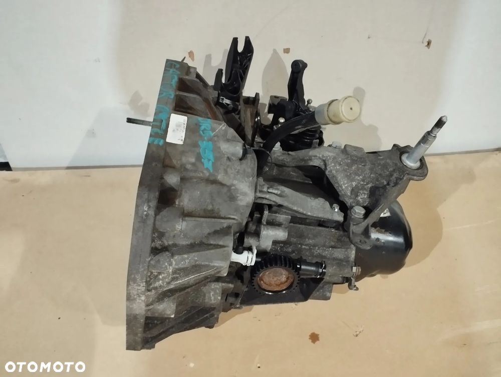 SKRZYNIA BIEGÓW JR5-357 JR5357 RENAULT CAPTUR 0.9 TCE 2013- ROK - 3