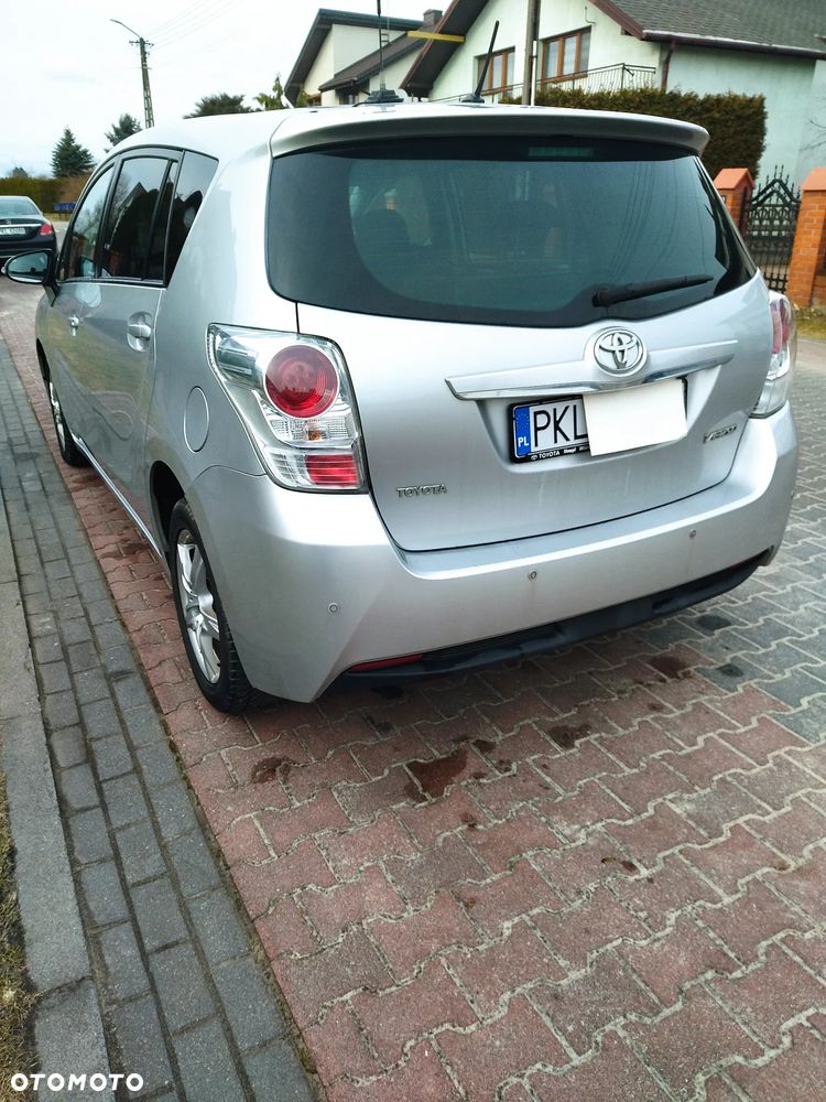 Toyota Verso 1.6 D-4D 5-Sitzer Start/Stop Edition S+ - 12