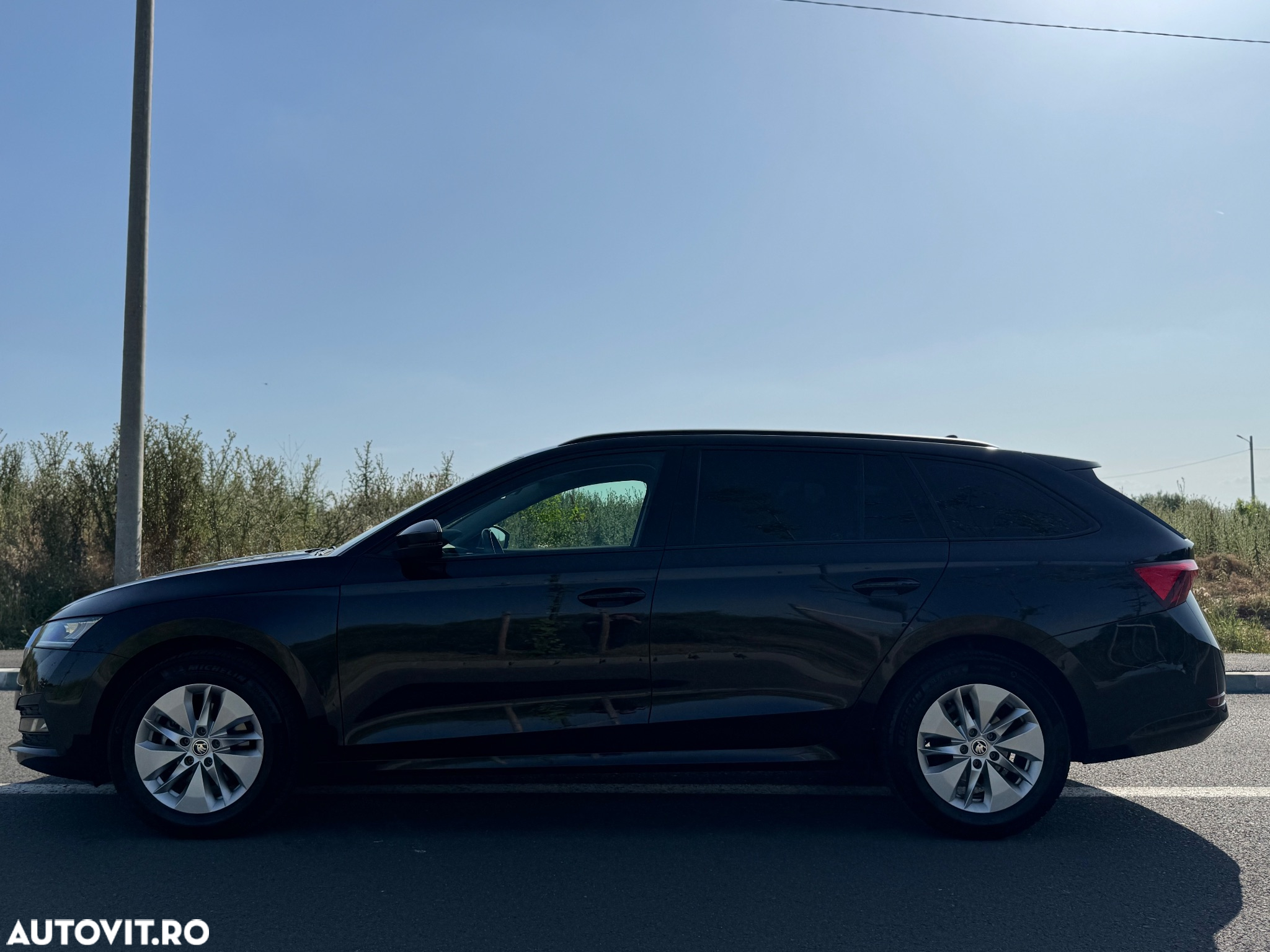 Skoda Octavia Combi 2.0 TDI DSG Ambition - 7