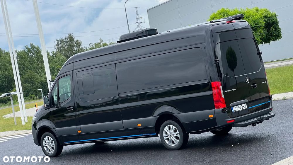 Mercedes-Benz Srinter Camper - 7