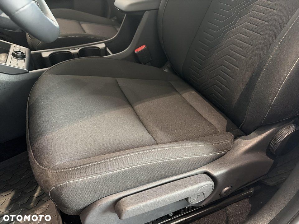 Hyundai Kona - 8