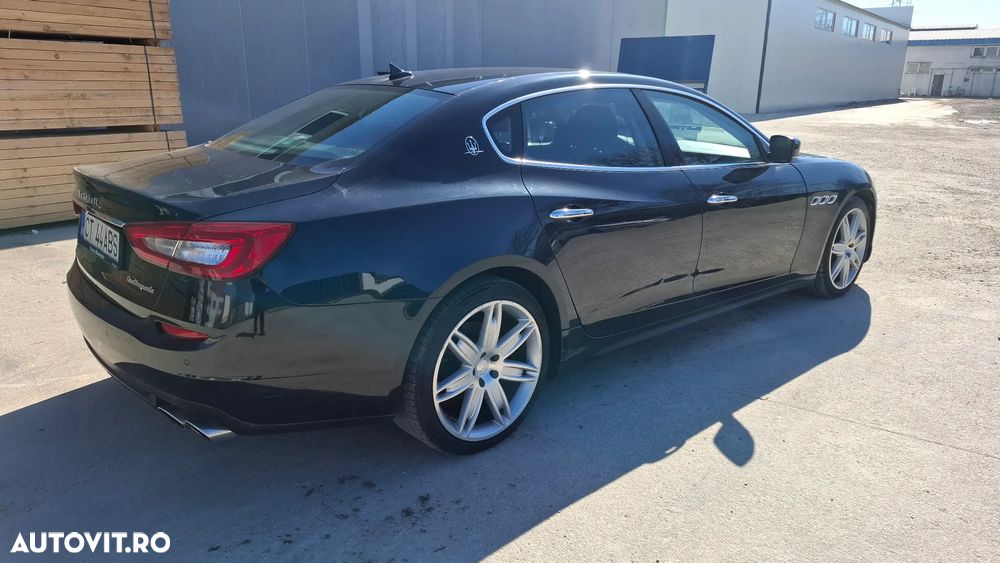 Maserati Quattroporte - 3
