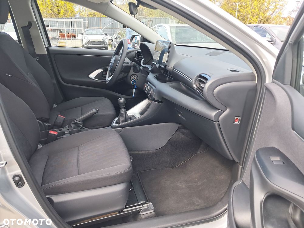Toyota Yaris 1.5 Active - 17