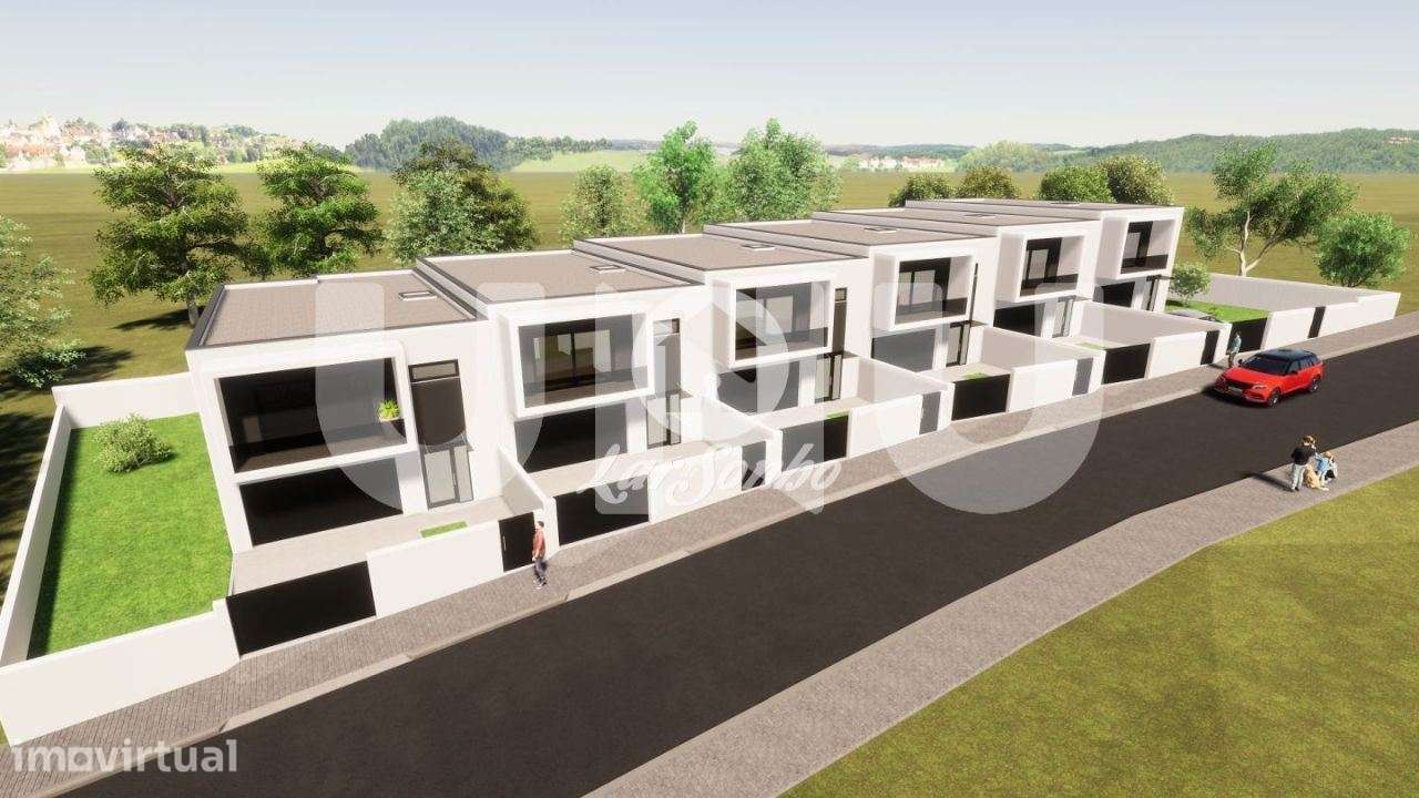 Lote com 205 m2 a 10 min. do centro da cidade da Povoa de Varzim - Grande imagem: 2/2