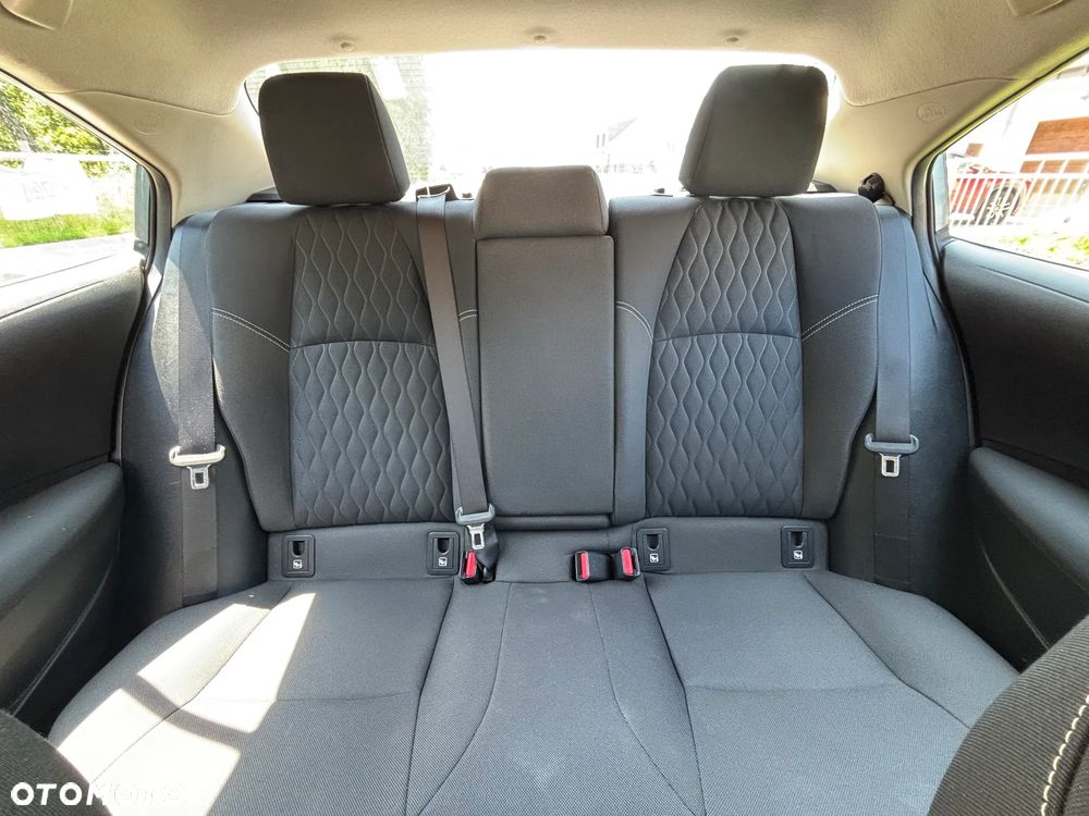 Toyota Corolla 1.6 Comfort - 11