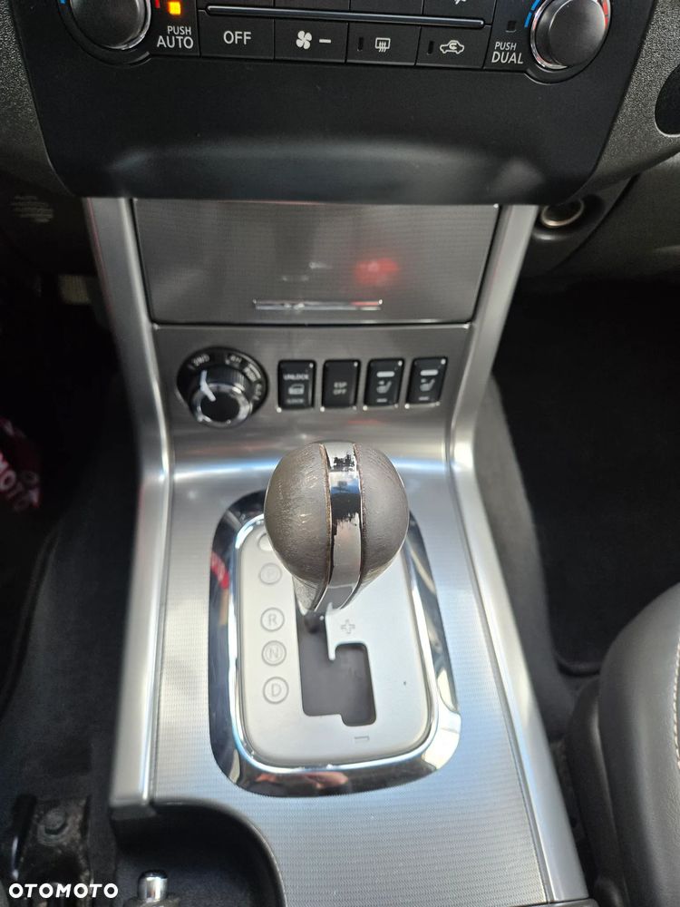 Nissan Navara DPF Autm LB Platinum - 20