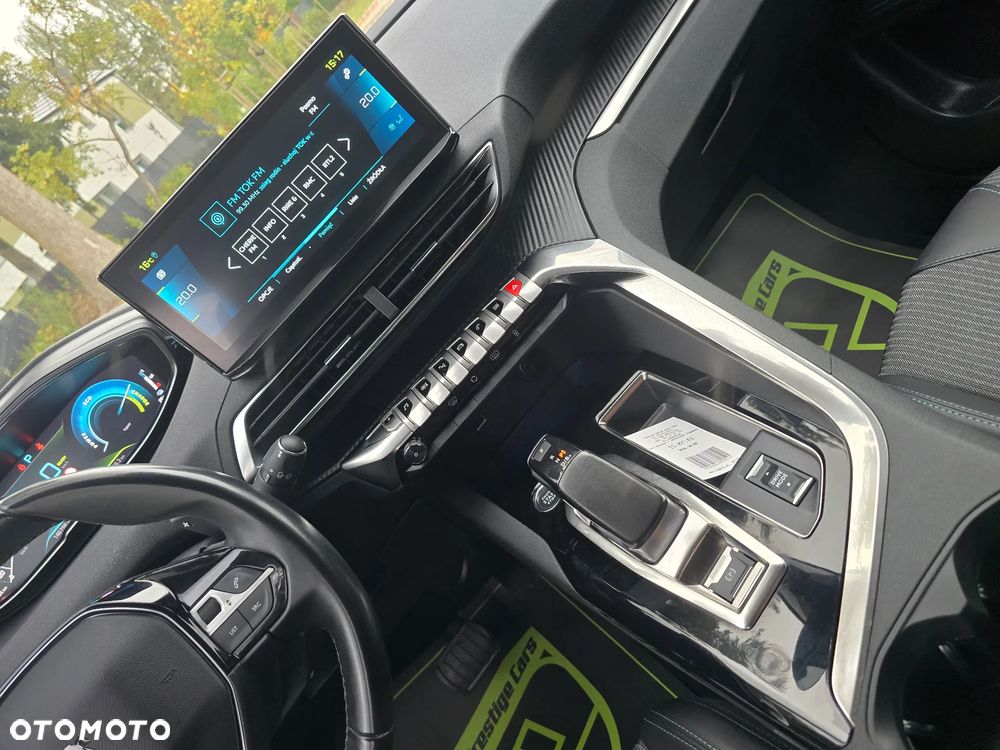 Peugeot 3008 1.6 PureTech Hybrid PHEV Allure Pack S&S EAT8 - 33