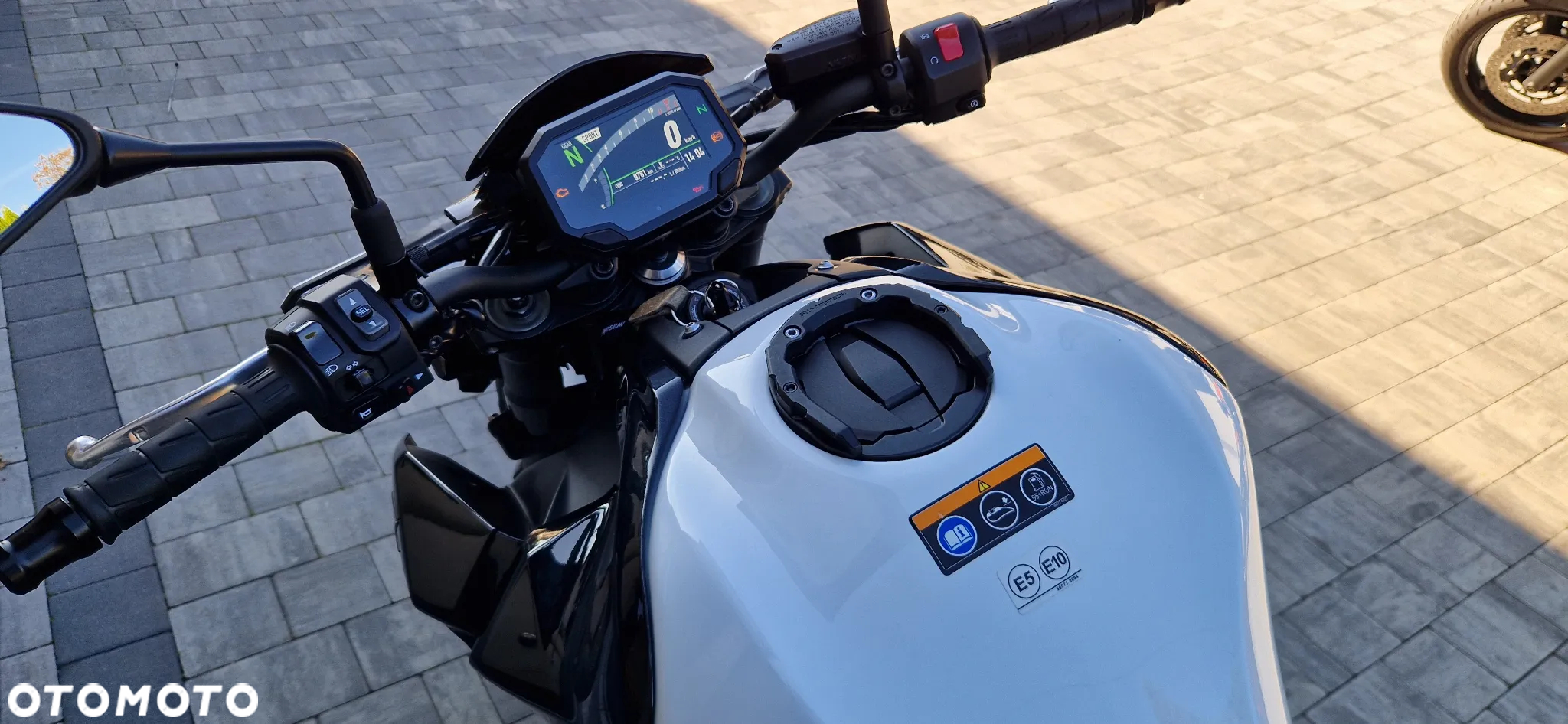 Kawasaki Z 900 - 14