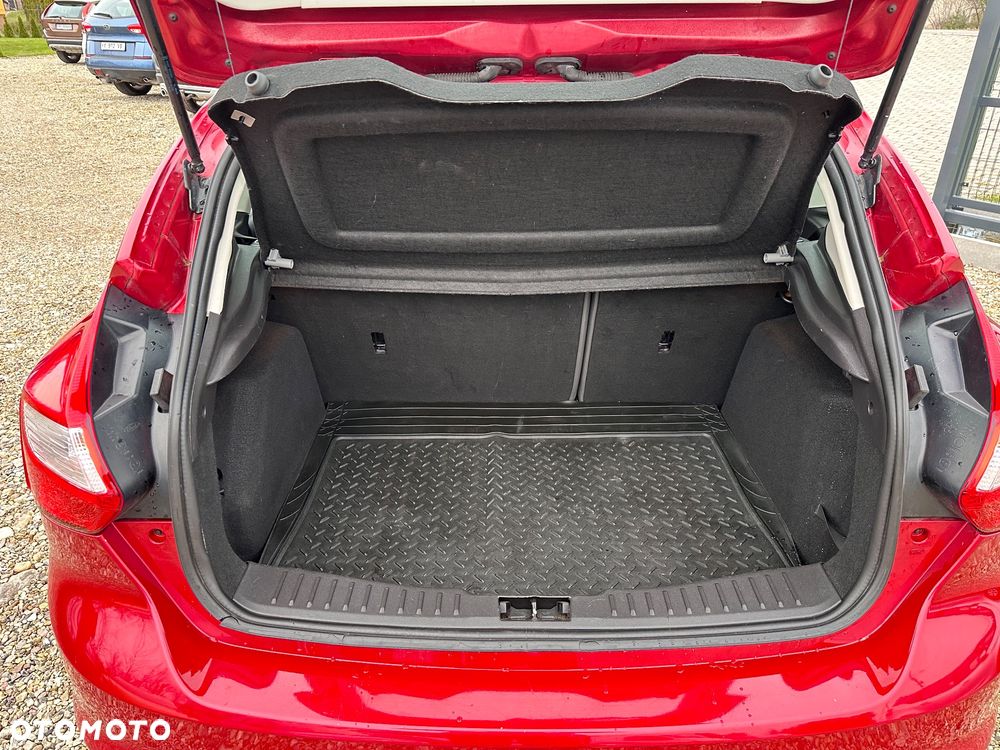 Ford Focus 1.6 TI-VCT Champions Edition - 21