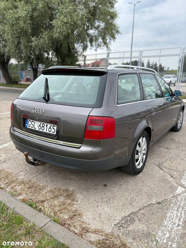 Audi A6 Avant - 4