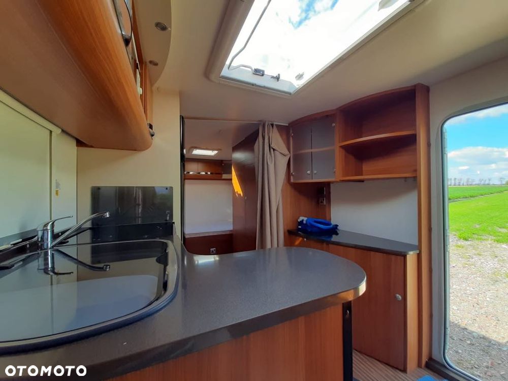 Adria Axcess - 9