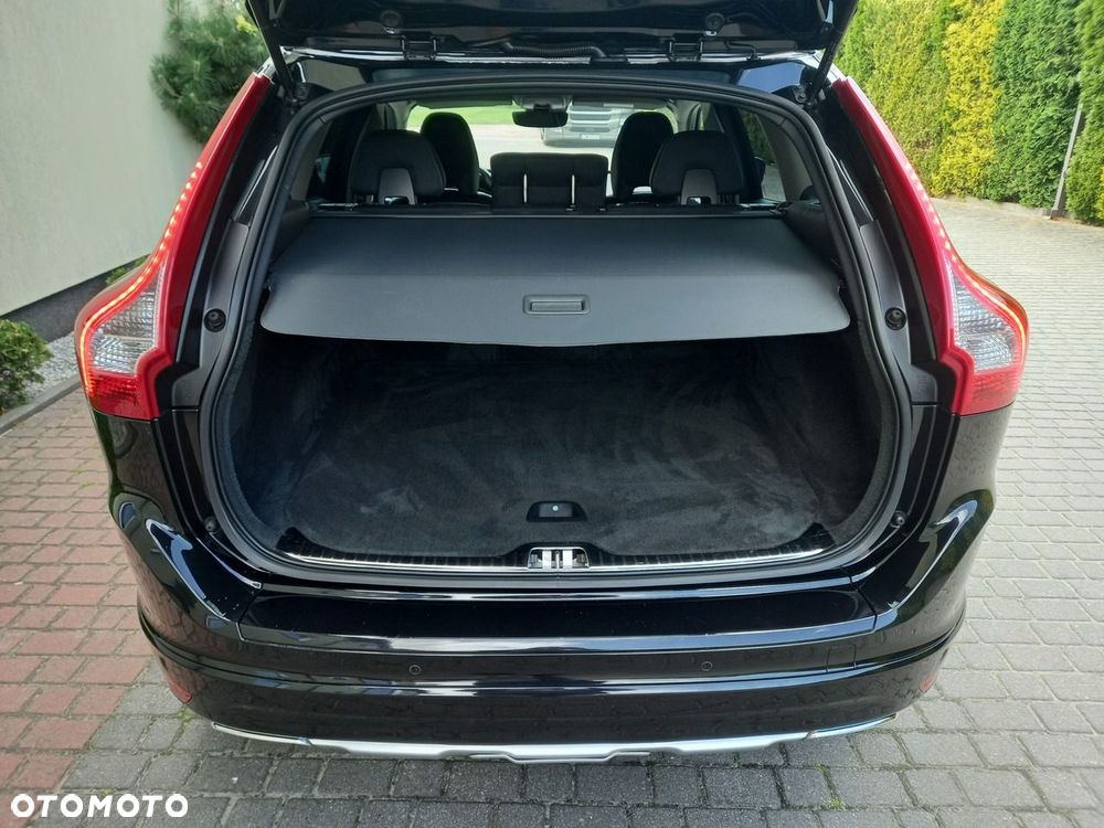 Volvo XC 60 D4 Geartronic Summum - 19