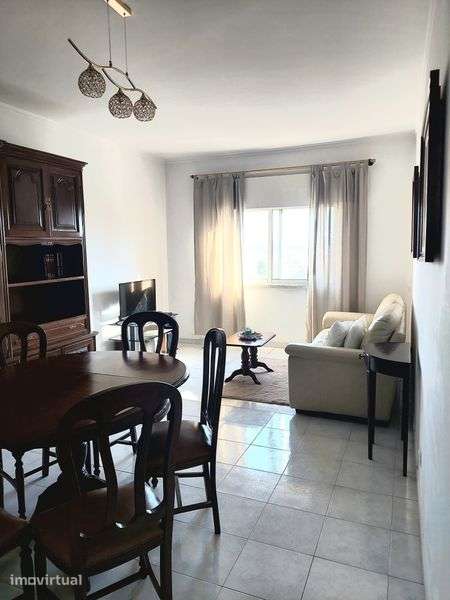 T2 com 70m² em Odivelas - Grande imagem: 2/8