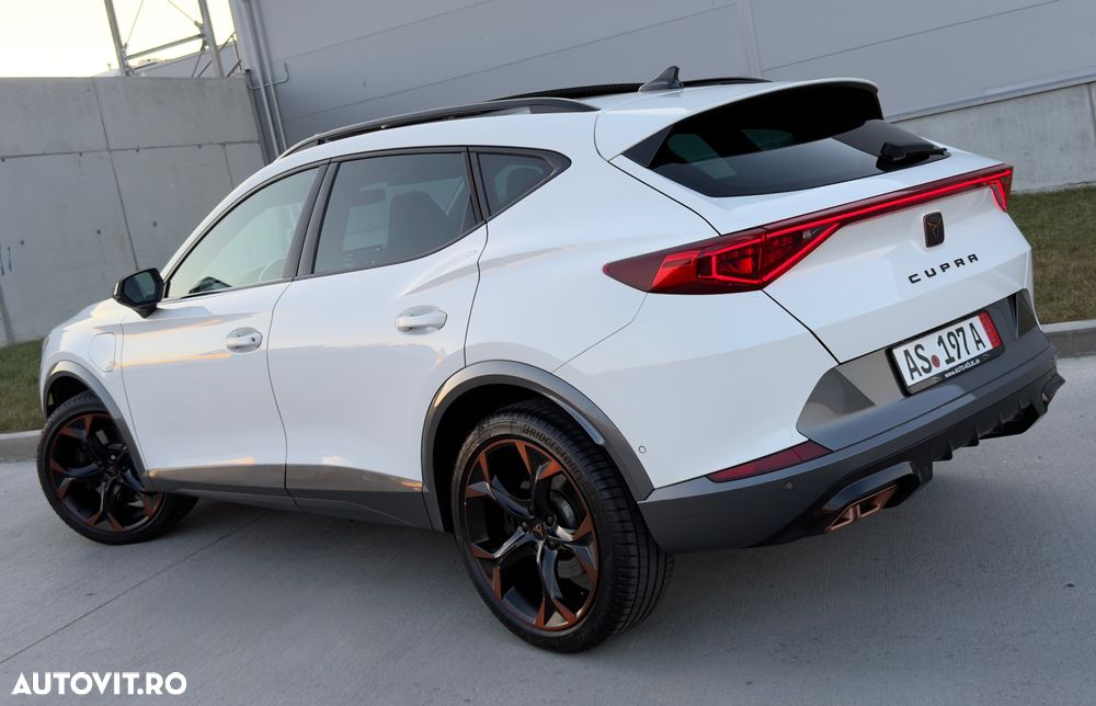 Cupra Formentor VZ 1.4 e-Hybrid DSG - 3