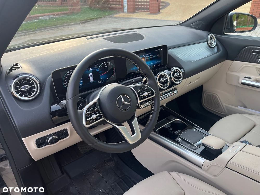 Mercedes-Benz GLA 250 Style - 13