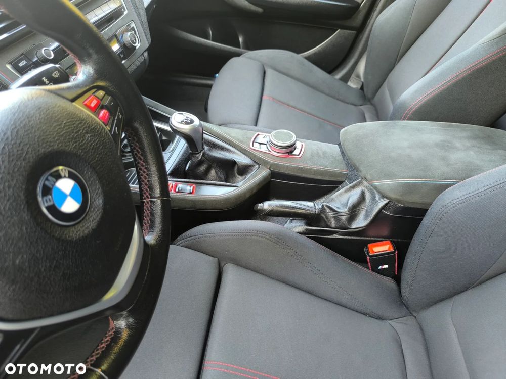 BMW Seria 1 - 29