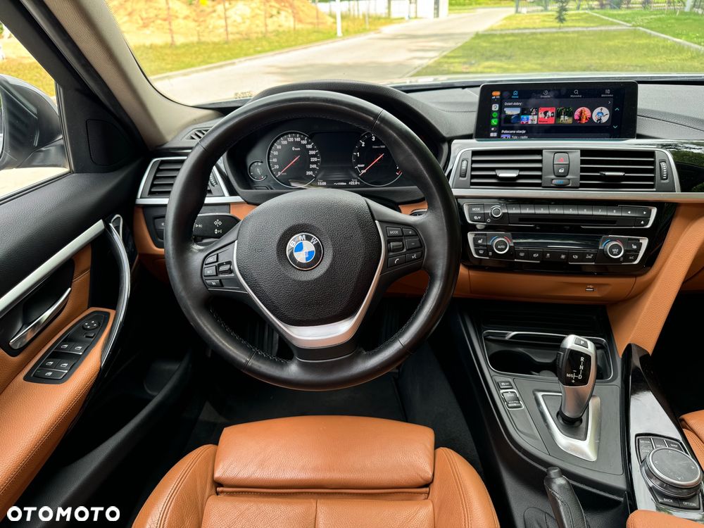 BMW Seria 3 318i GPF Luxury Line - 10