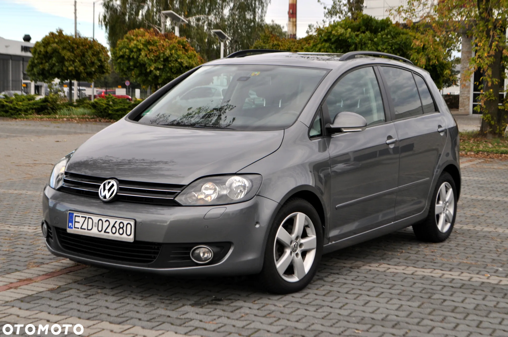 Volkswagen Golf Plus 1.6 TDI Comfortline - 3