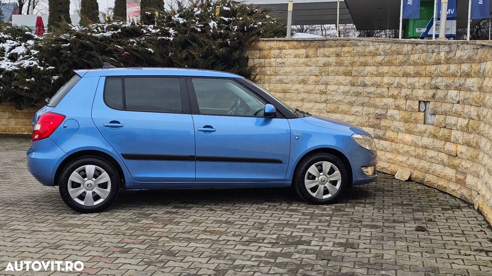 Skoda Fabia 1.2 TSI DSG FAMILY - 6