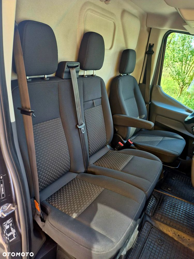 Ford Transit - 13