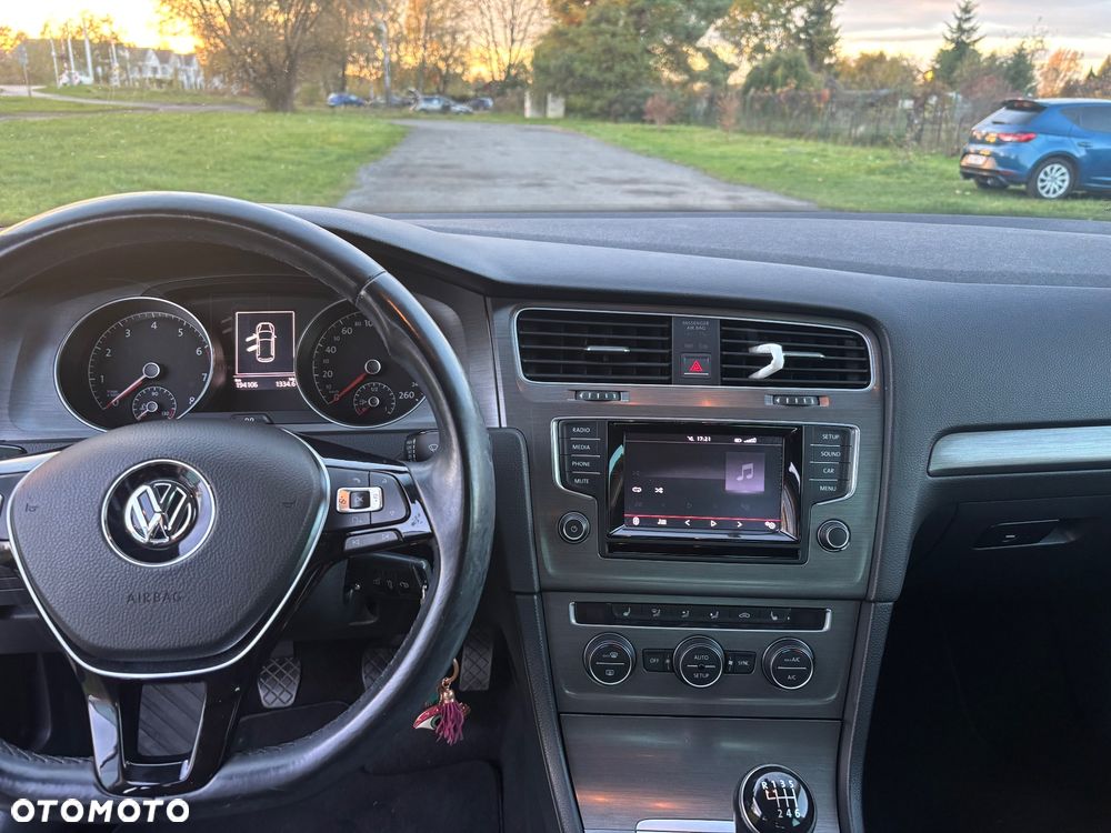 Volkswagen Golf VII 1.4 TSI BMT Highline - 16