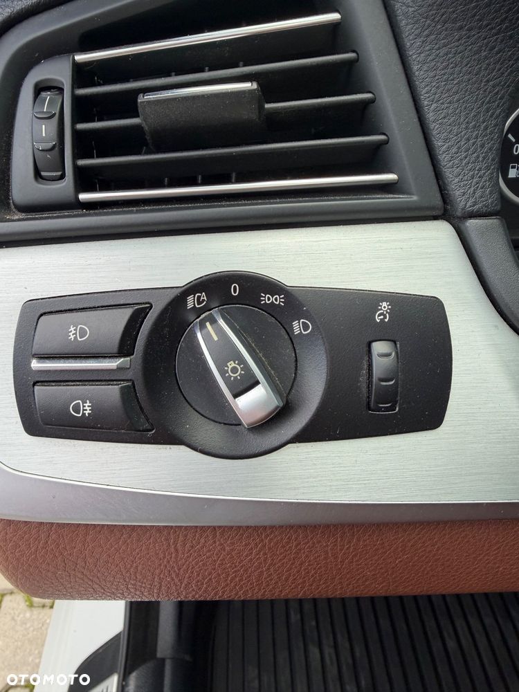 BMW Seria 5 ver-5er-touring-diesel-m-sport-edition - 17