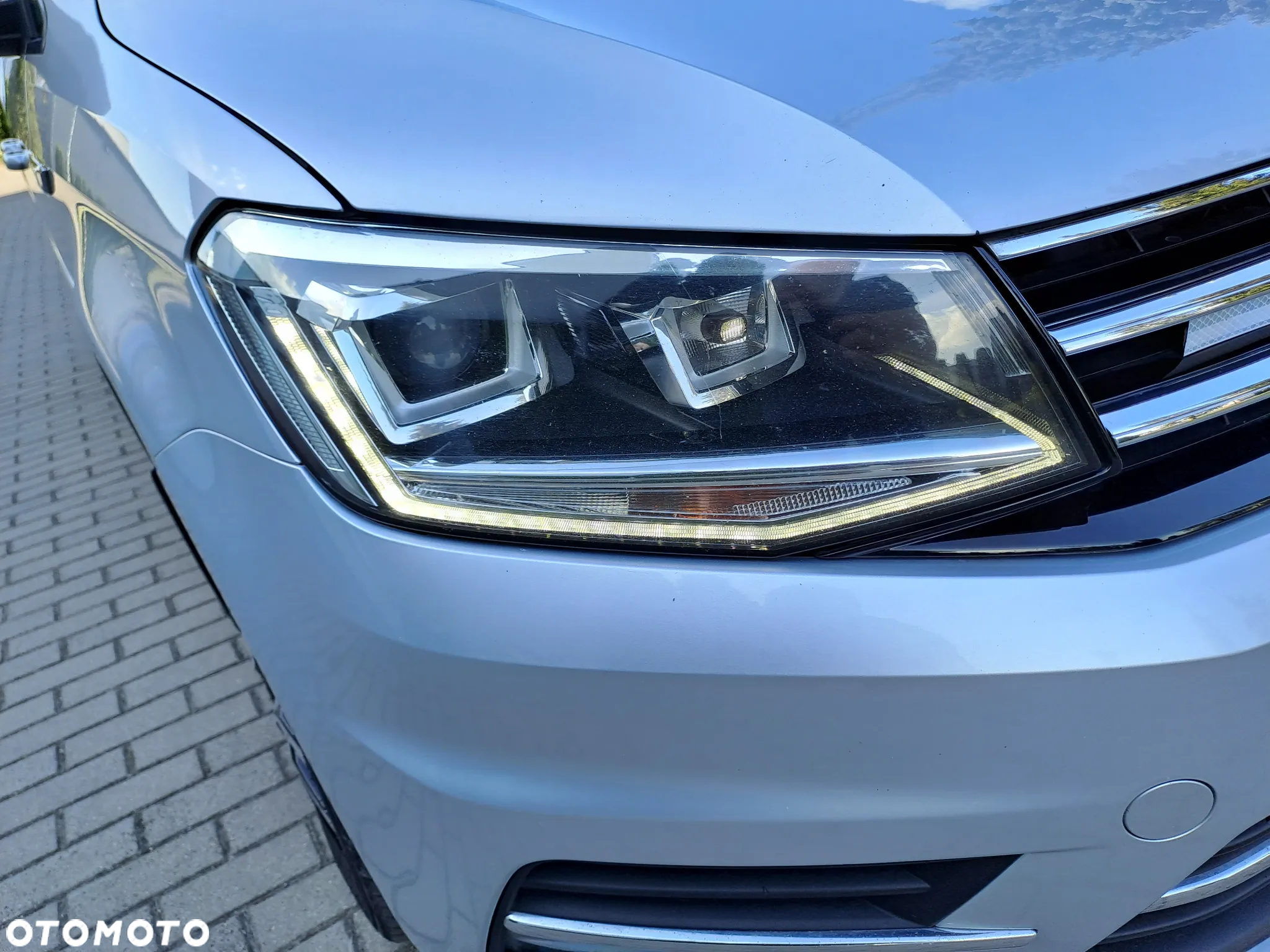 Volkswagen Caddy Maxi 2.0 TDI Comfortline - 9