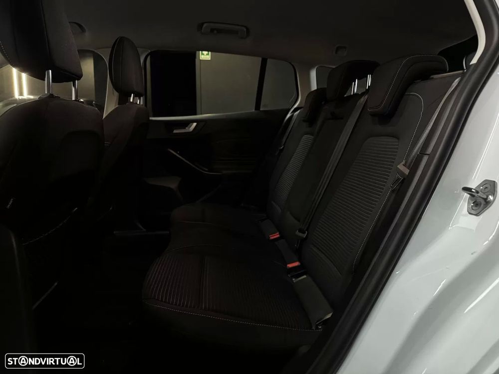 Ford Focus SW 1.5 TDCi EcoBlue Titanium - 31