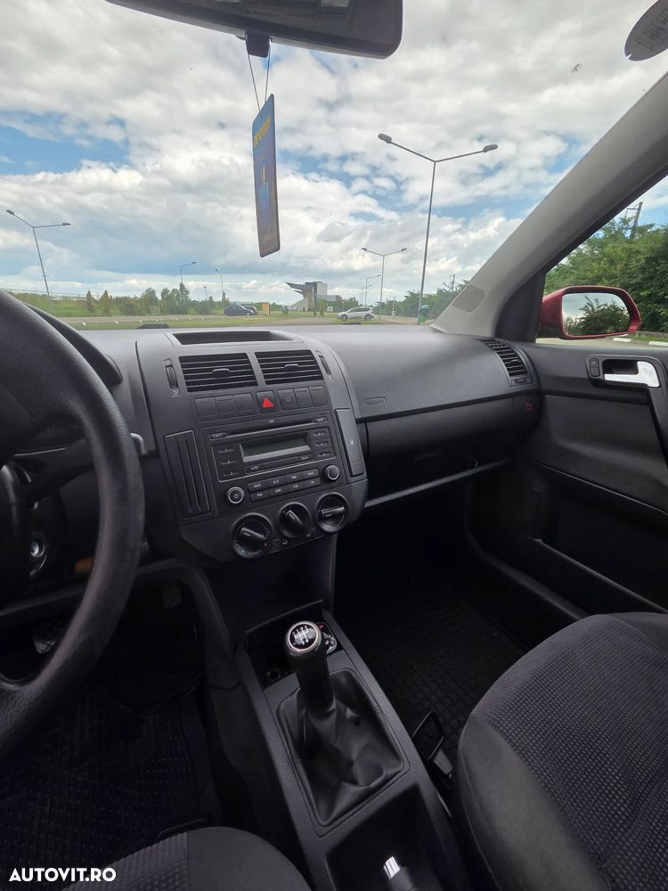 Volkswagen Polo 1.4 Comfortline - 9