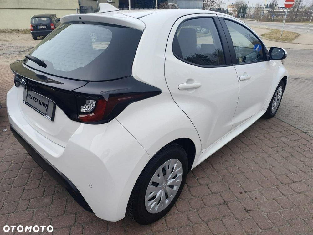Toyota Yaris - 7