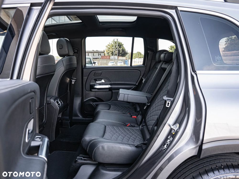 Mercedes-Benz GLB 220 d Progressive 8G-DCT - 29