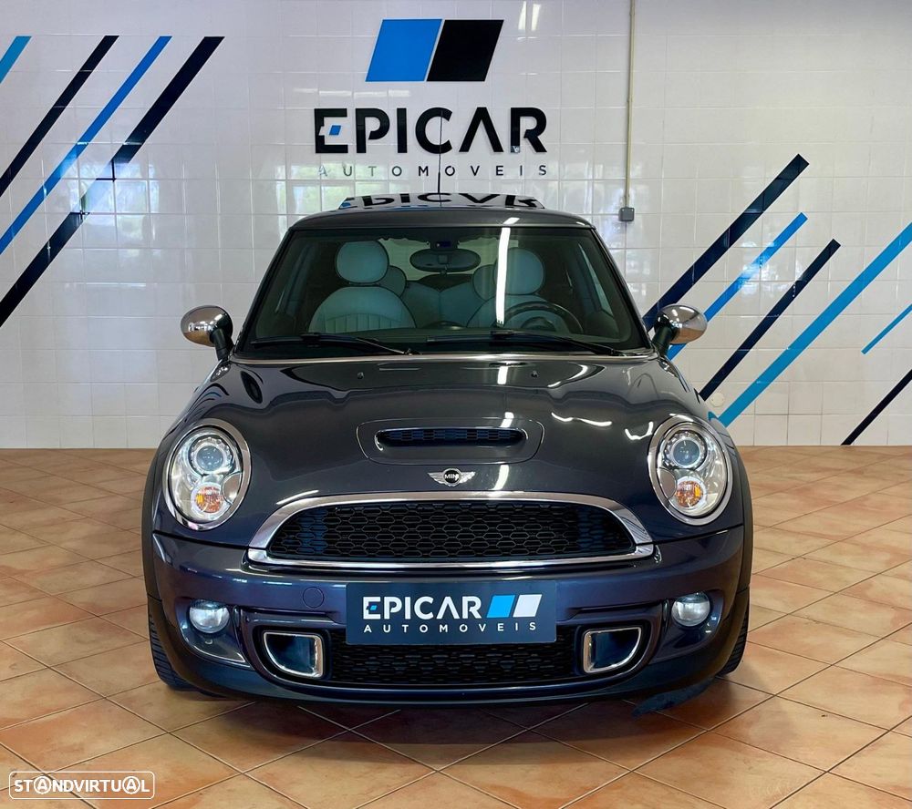 MINI 3 Portas Cooper S Auto - 3