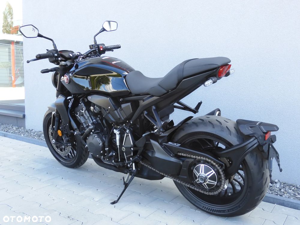 Honda CB - 34