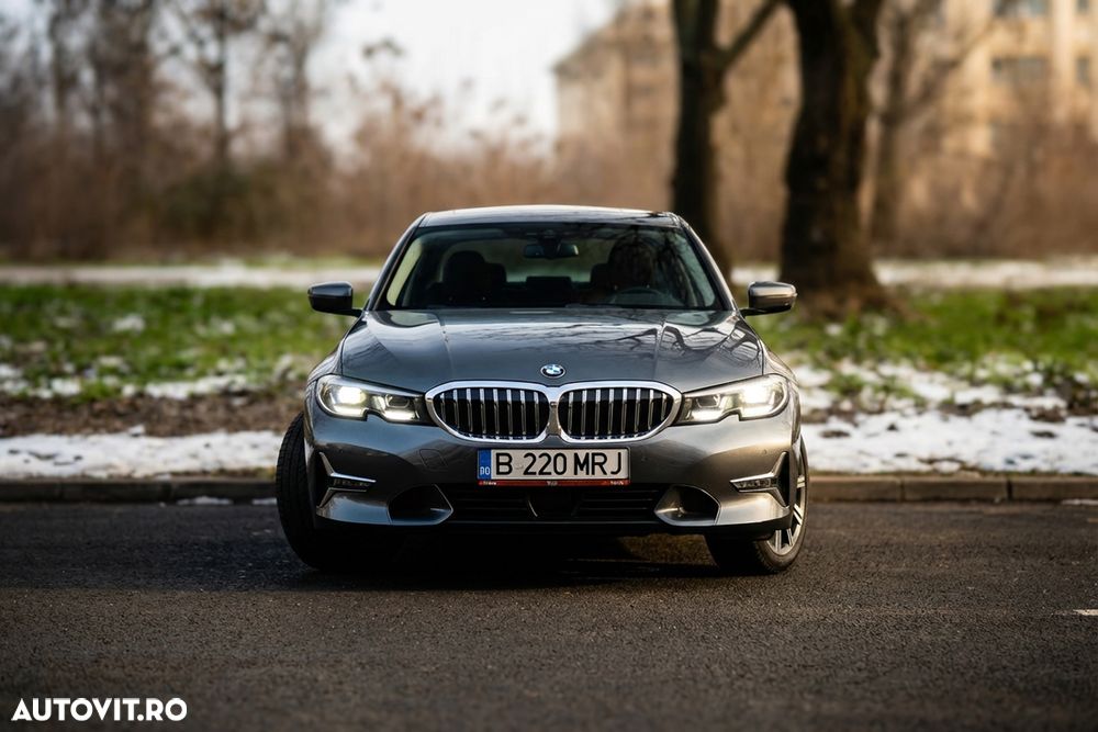 BMW Seria 3 320d xDrive AT Luxury Line - 1