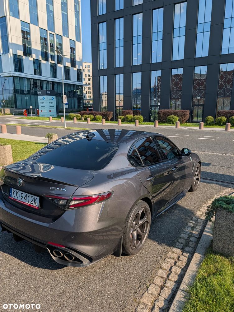Alfa Romeo Giulia - 7