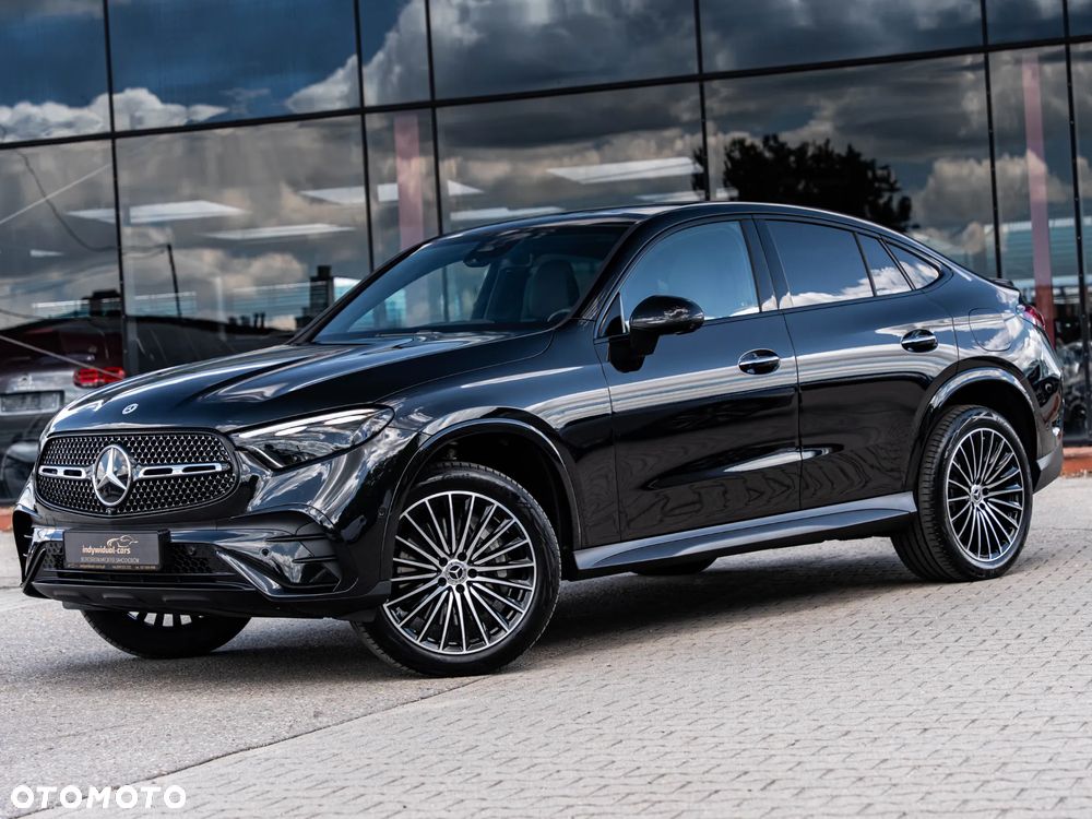 Mercedes-Benz GLC 300 e 4Matic 9G-TRONIC AMG Line - 7