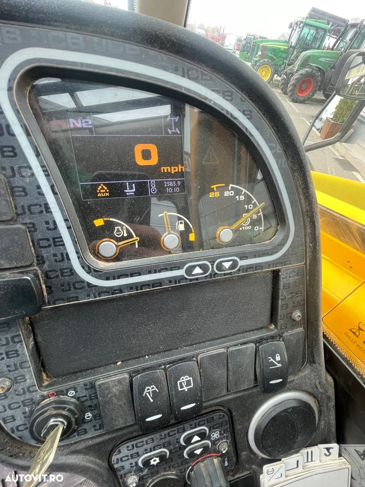 JCB 540-140 - 10