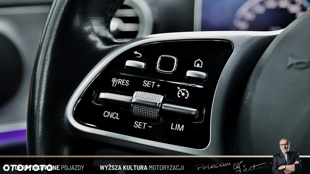 Mercedes-Benz Klasa E 220 d 4-Matic 9G-TRONIC - 16