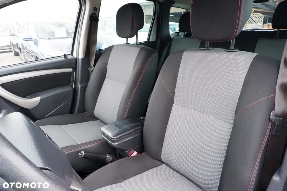 Dacia Duster 1.6 16V 105 4x2 Ice - 24