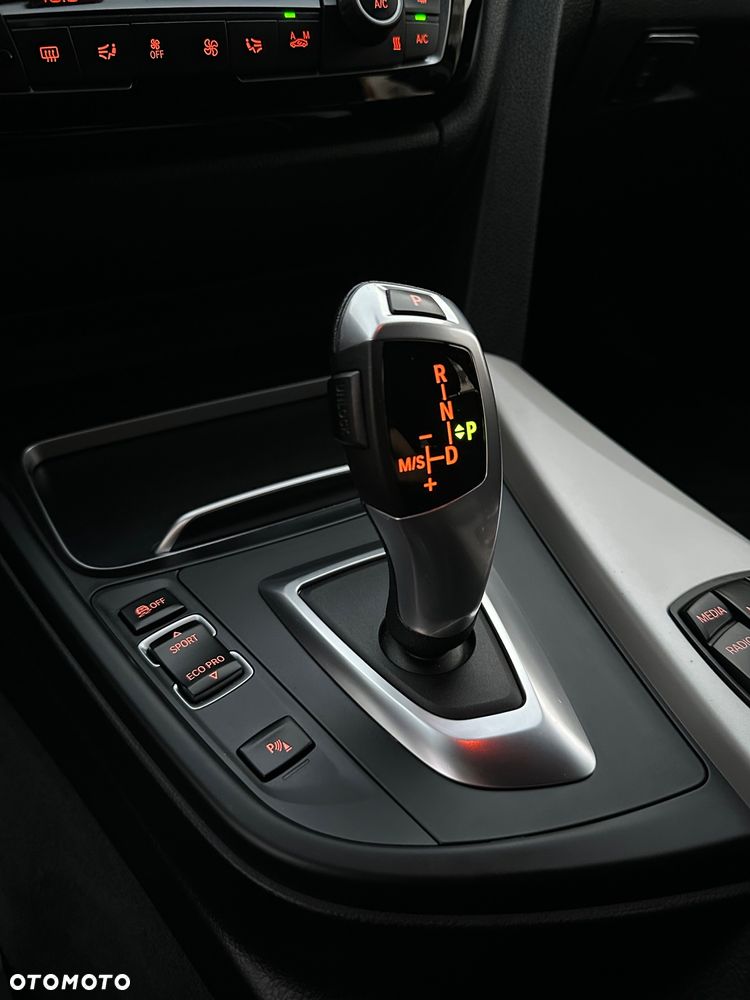 BMW Seria 3 - 19