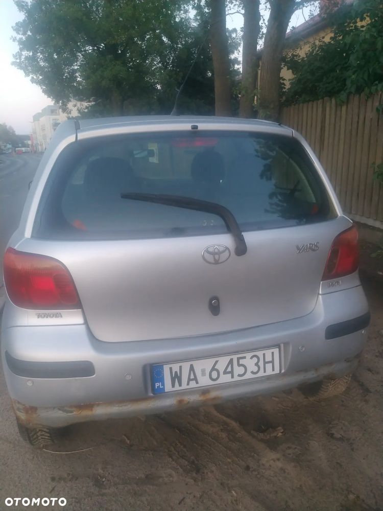 Toyota Yaris 1.3 Luna - 3