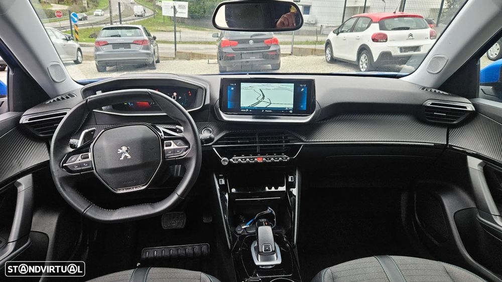 Peugeot 2008 1.5 BlueHDi Allure Pack EAT8 - 21