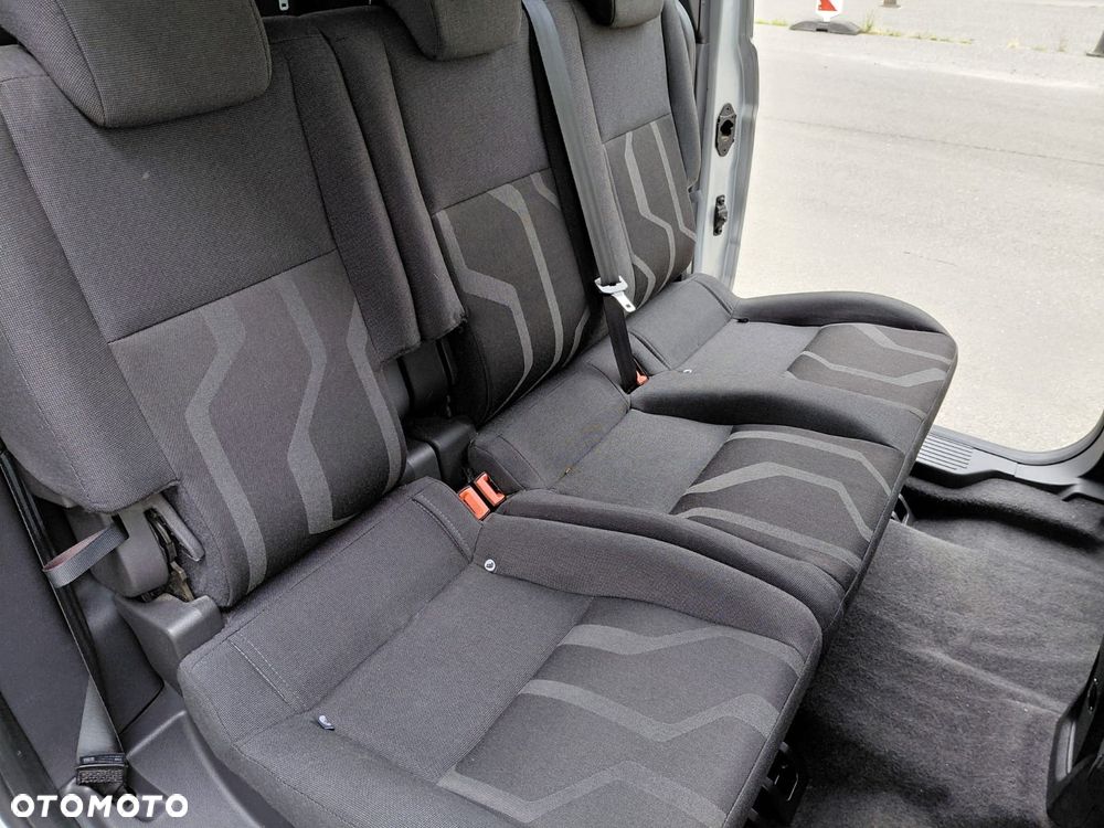 Ford Tourneo Connect Grand - 10