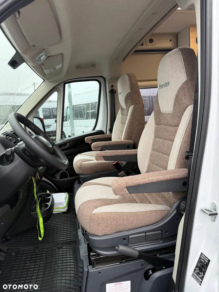 Eura Mobil Forster 541 Youngsrer L2H2 Dla 2 osób Nowy FV23% - 36